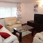 Pod Modrzewiem Apartman *